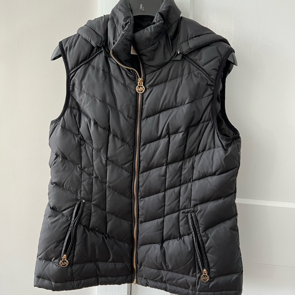 Michael Kors black puffer vest with hood size medium